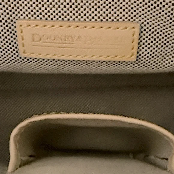 Y2K Dooney & Bourke Vintage Leather shoulder  bag Blue Cream monogram NEARLY NEW - Picture 11 of 17